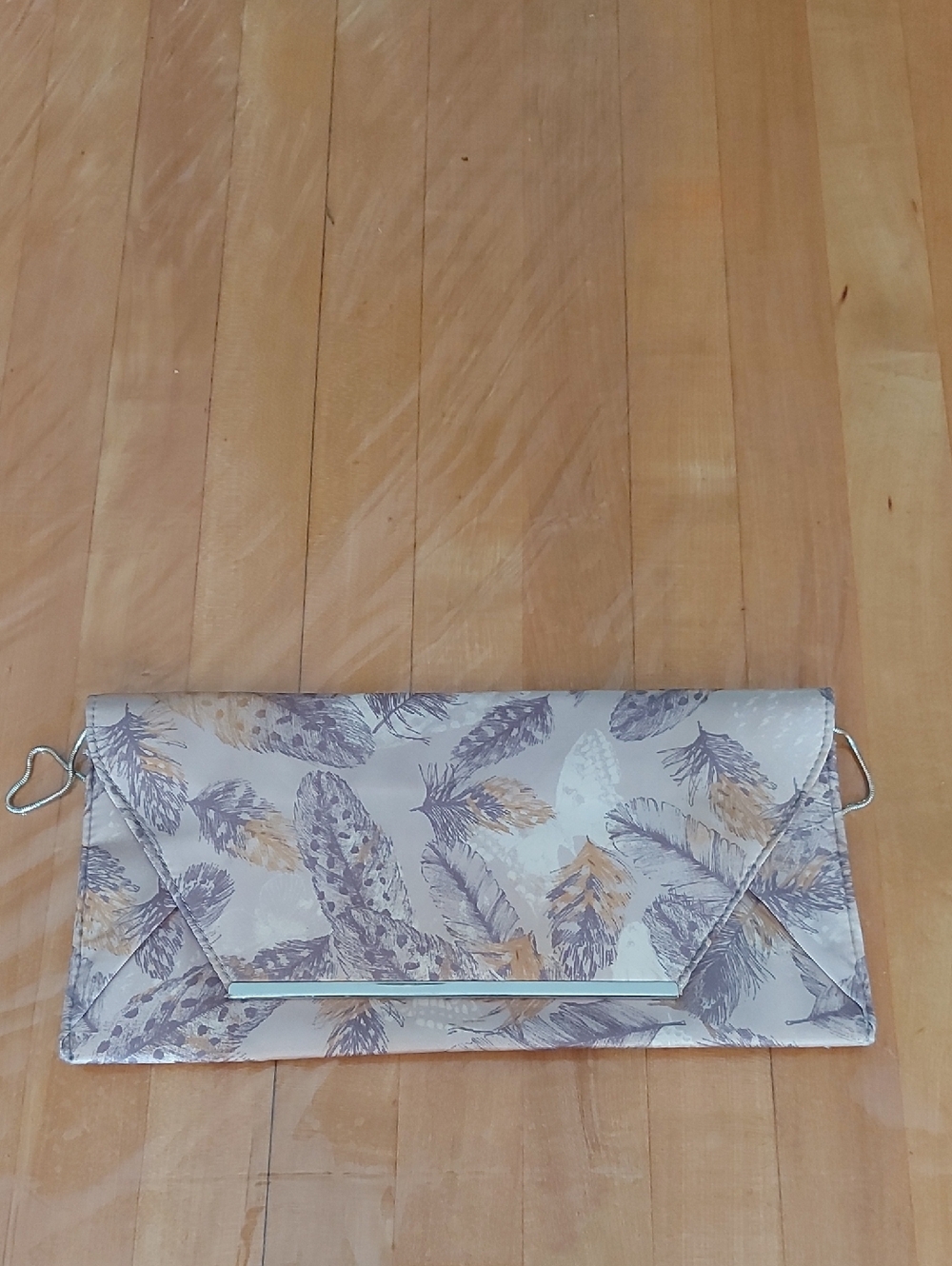 Feather-Print Envelope Clutch in Light Gray and Tan with Metal Accent